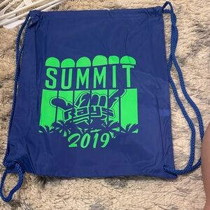 Stingrays 2019 summit bag